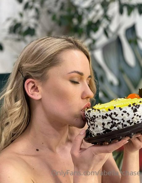 abella chase OnlyFans-Leaks