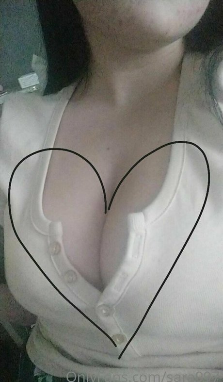 sara997 OnlyFans Leak