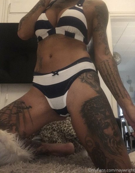 naywright OnlyFans geleakte Brüste