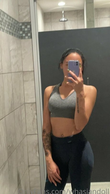 whasiandoll OnlyFans Nacktbilder