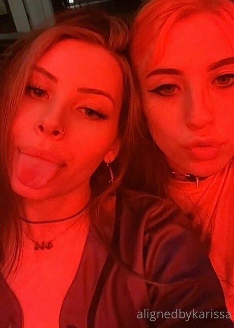 alignedbykarissa Nacktbilder von OnlyFans geleakt