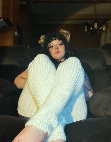 violetvainefree OnlyFans-Leaks