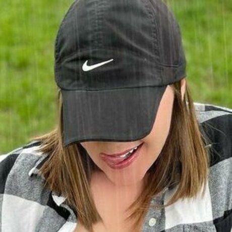 MrsJayceeJones OnlyFans Strip