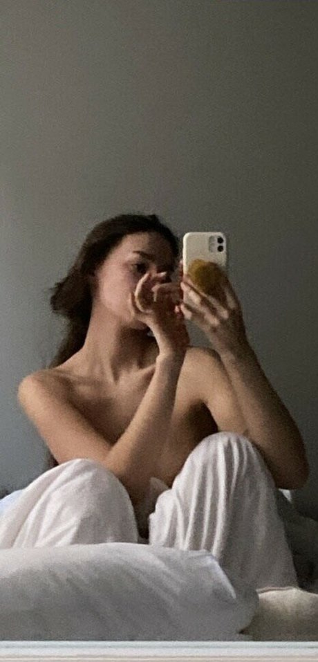 Ambzzie Ambzzzie Nacktpornos auf OnlyFans