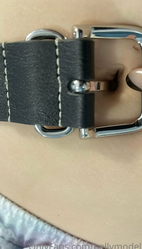 bellymodel Leaked OnlyFans Bilder