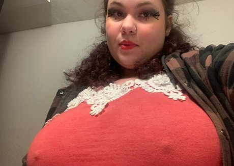 bustybbgirl OnlyFans-Post