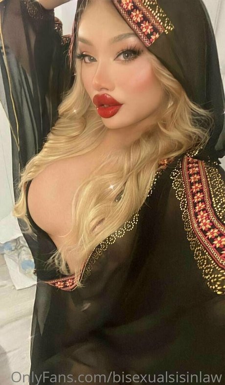 bisexualsisinlaw Nacktbilder von OnlyFans geleakt