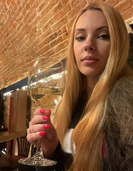 tati model OnlyFans-Bilder