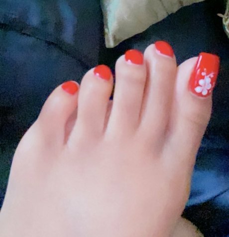 desireesfeet OnlyFans Nacktbilder