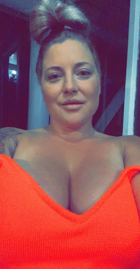 ellitelli Nackt auf OnlyFans