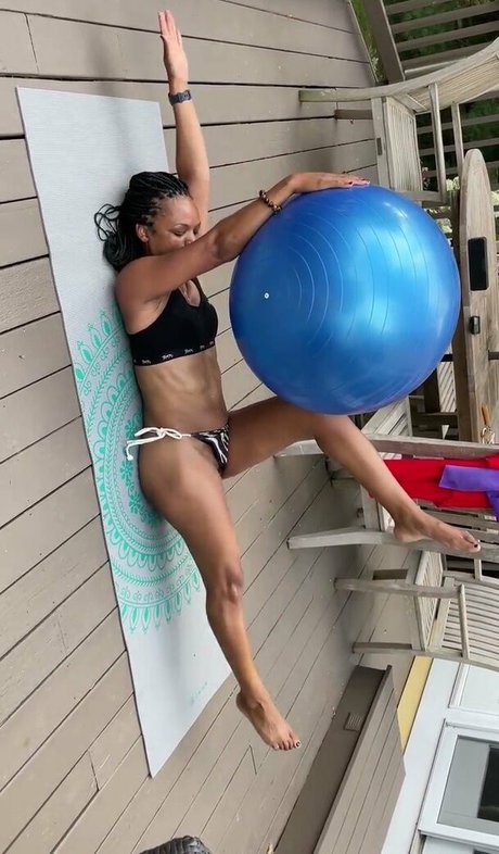 Lukwesa Burak Nacktbilder geleakt OnlyFans Nacktporno