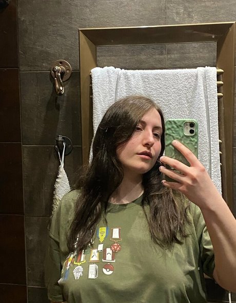 zhanna v OnlyFans-Rezensionen