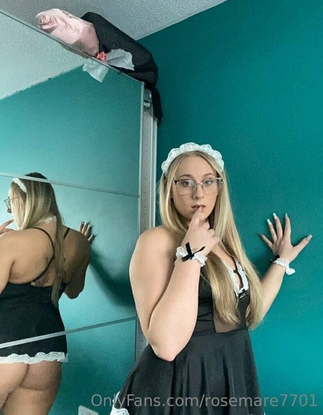 rosemare7701 OnlyFans Sextape