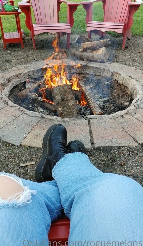 roguemelons Nacktpornos von OnlyFans geleakt