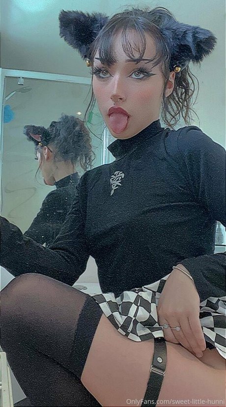 sweet little hunni OnlyFans Sex Leaks