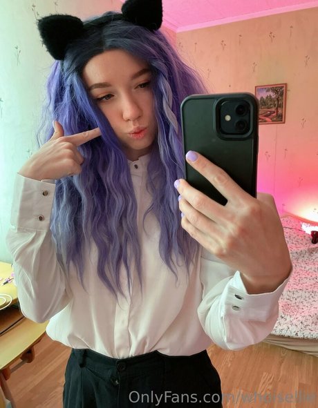 whoisellie OnlyFans Bilder