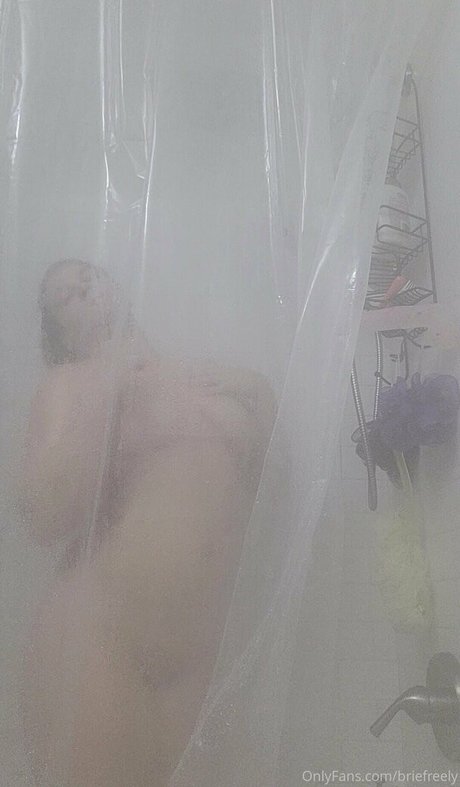 briefreely Nacktbilder auf OnlyFans