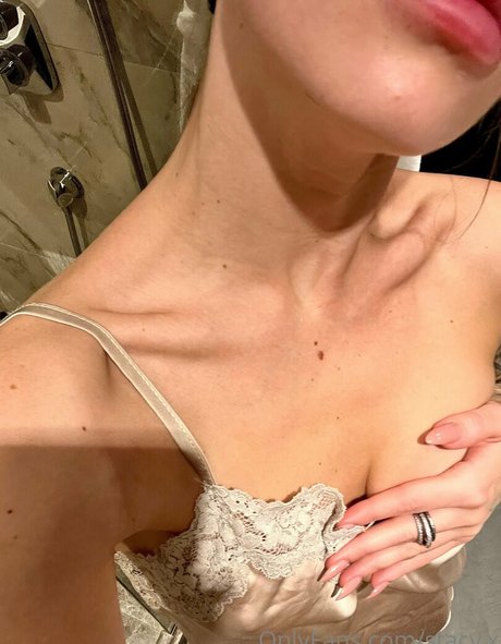 stacy x OnlyFans Sextape