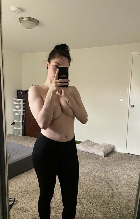 ghostlygothx Porn OnlyFans Leaks