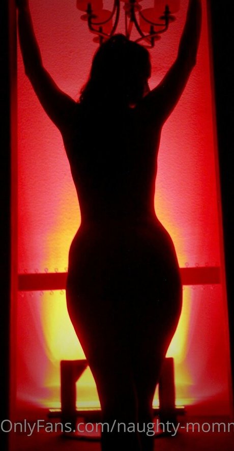 naughty mommy Leaked OnlyFans Content