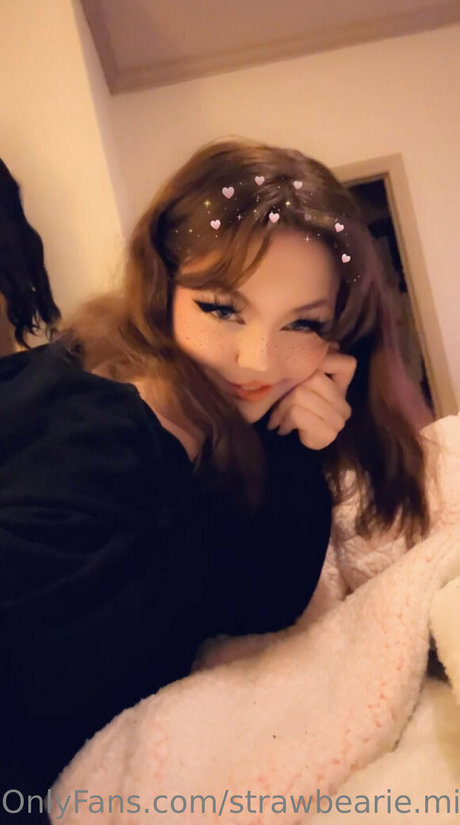 strawbearie milk Nacktbilder von OnlyFans