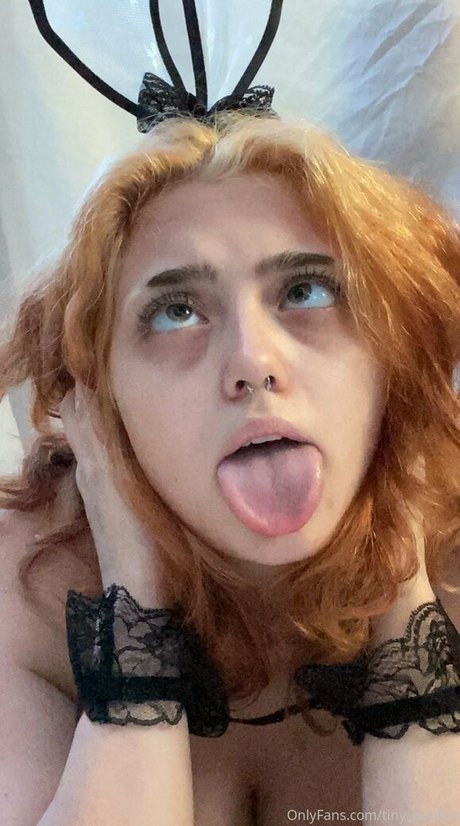 tiny punker OnlyFans-Seite