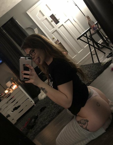 lucyshilohcam OnlyFans Leak