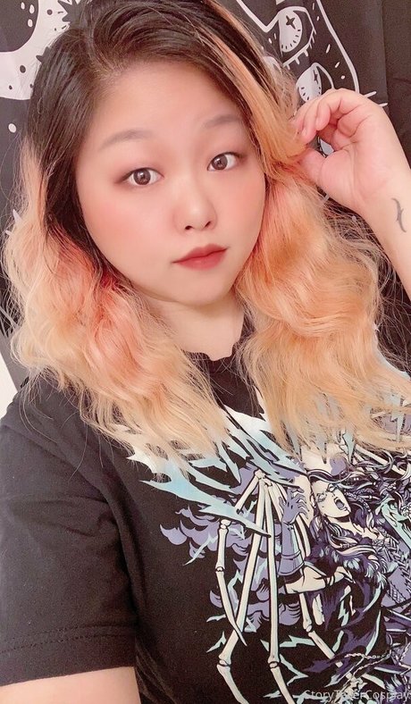 storytellercosplay OnlyFans Striptease