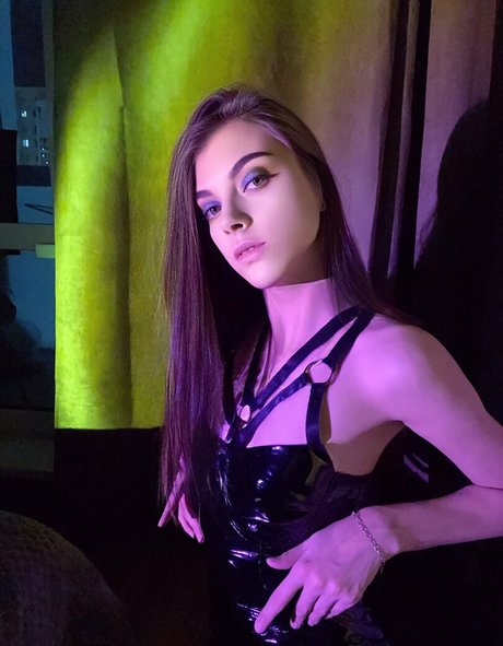 lana virg OnlyFans Leak