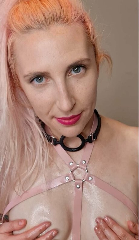 misty rising OnlyFans Nacktbilder geleakt