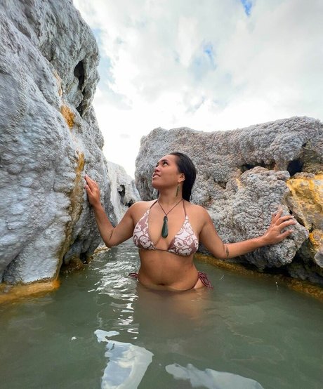 Anastasia Henry Neue OnlyFans Leaks