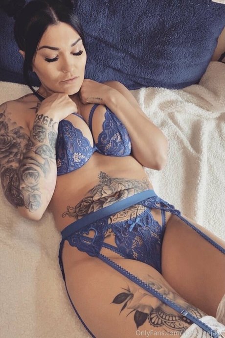 tatted baddie69 OnlyFans-Rezensionen