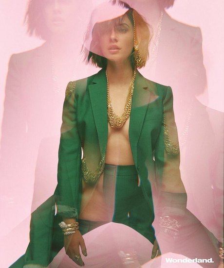 Naomi Scott Leaked OnlyFans Bilder