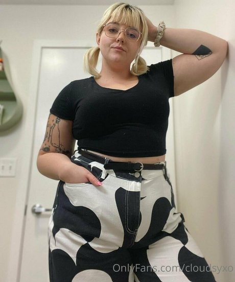 cloudsyxo OnlyFans Mega