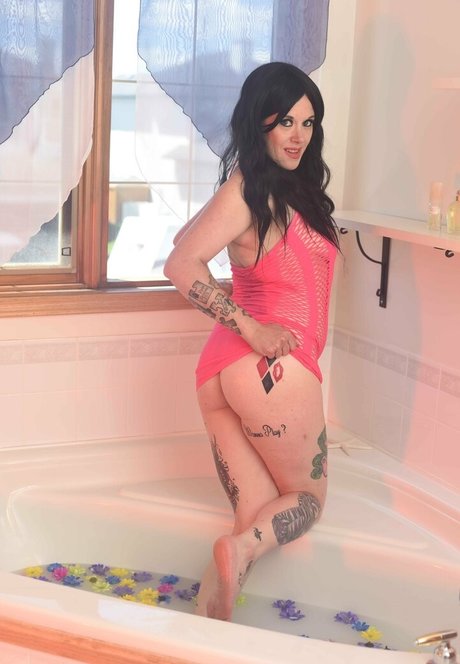 babyghoul 666 OnlyFans Nacktbilder