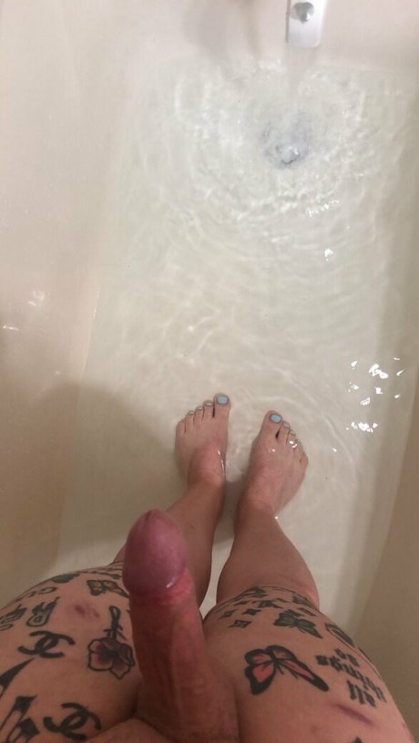 misstinyangel Leaked OnlyFans Content