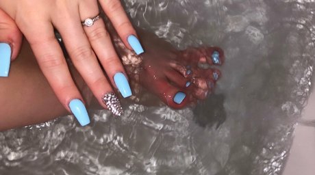 misstinyangel OnlyFans Pornografie