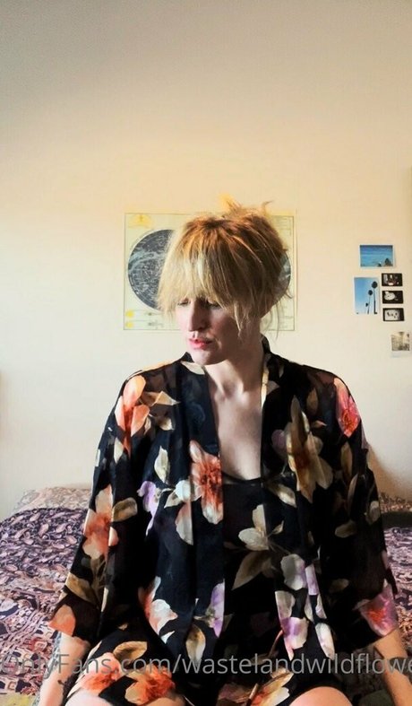 wastelandwildflower OnlyFans schlank