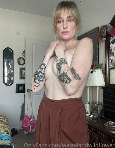 wastelandwildflower Leak von OnlyFans-Inhalten