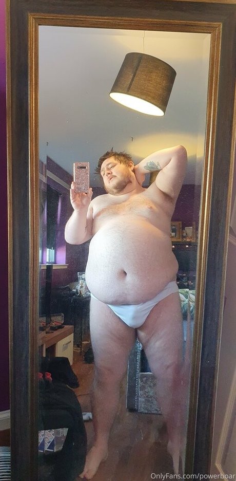 powerboar OnlyFans Striptease