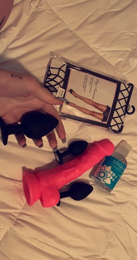 lilhoneybeez OnlyFans gratis