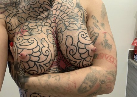 missalexistattoo Nackt