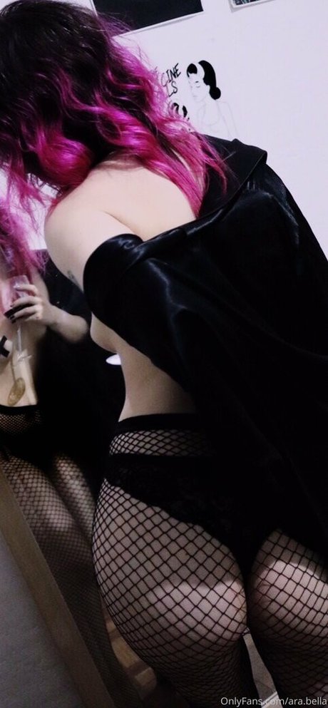 ara bella OnlyFans Leak