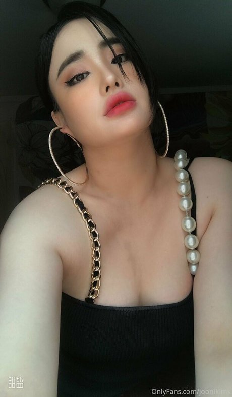 joonikimx Leaks von Nacktbildern auf OnlyFans