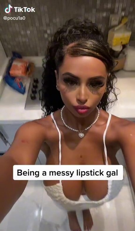 Pocula OnlyFans-Model