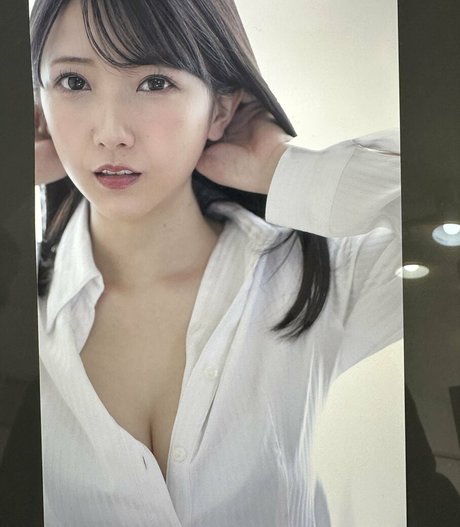 Hikaru Miyanishi OnlyFans Model Bilder