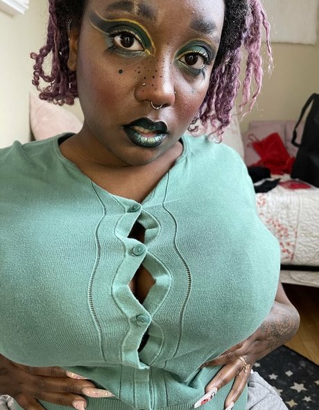 thothead Nacktbilder von OnlyFans geleakt