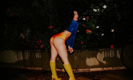 Anna Kisue Nacktbilder von OnlyFans geleakt