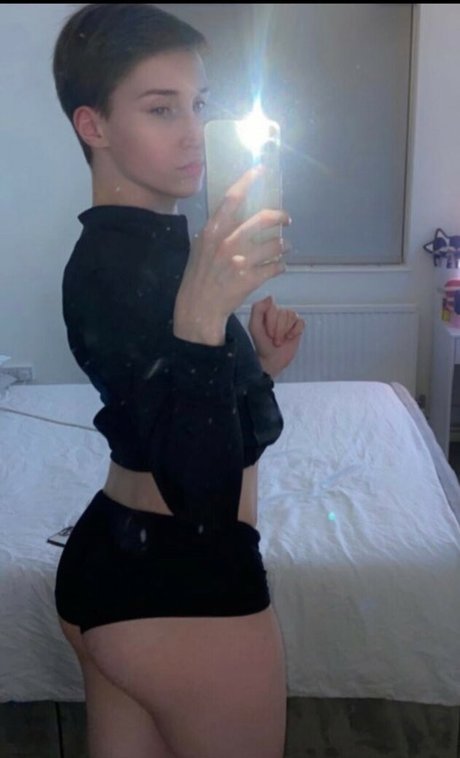 Harvspierce Nacktpornos von OnlyFans geleakt