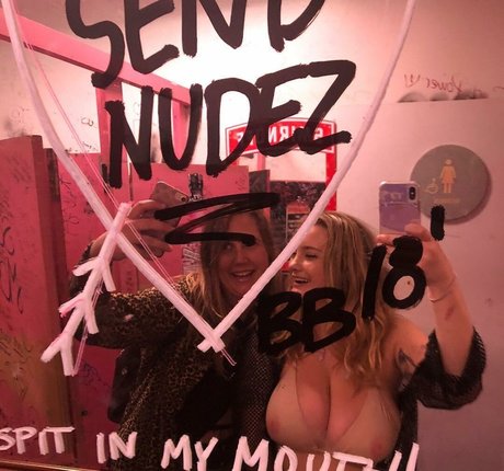 riesiger arsch nur fans perfekte Ungesehen